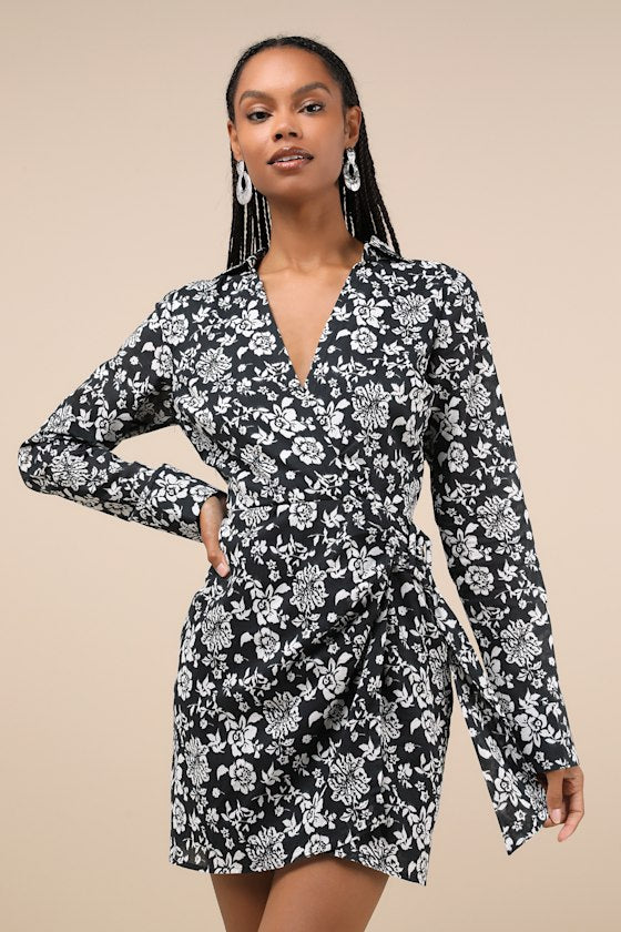 Made to Charm Black & White Floral Collared Buckle Mini Dress