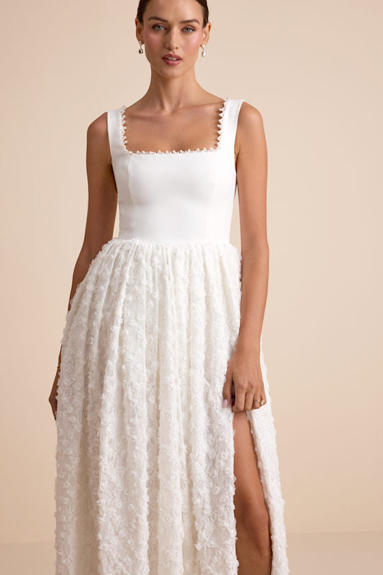 Ellsworth Ivory Mixed-Media Pearl A-Line Maxi Dress